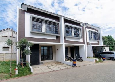 THE VILLAS TOWN HOUSE